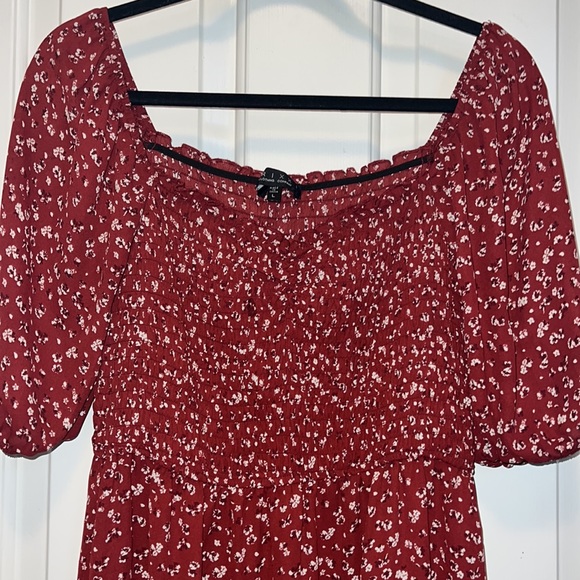 Dress - Picture 13 of 14